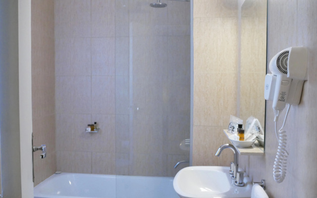 562 Nogaro Buenos Aires