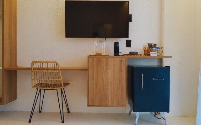 Mikiki Lifestyle Hotel