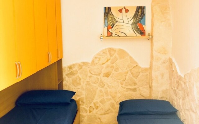 C.B. Guesthouse