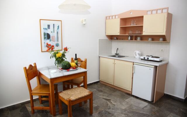 Camari Garden Hotel Apartments