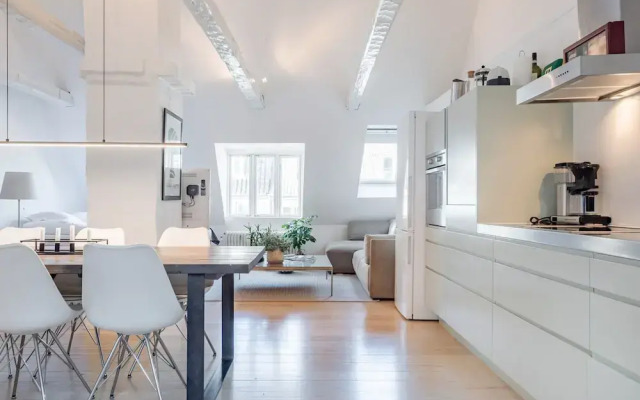 Dinesen Collection Two-Story Condos by Nyhavn Harbour