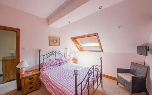 Llanerchindda Farm Guest House