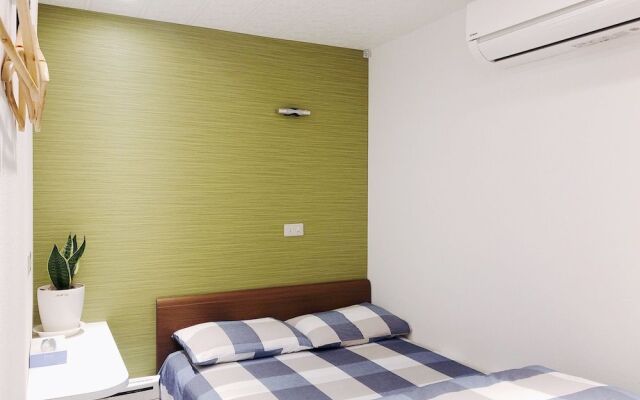 Nestle Tokyo Shinjuku Family House