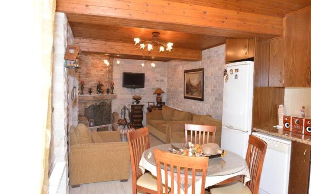 The Love Holiday House