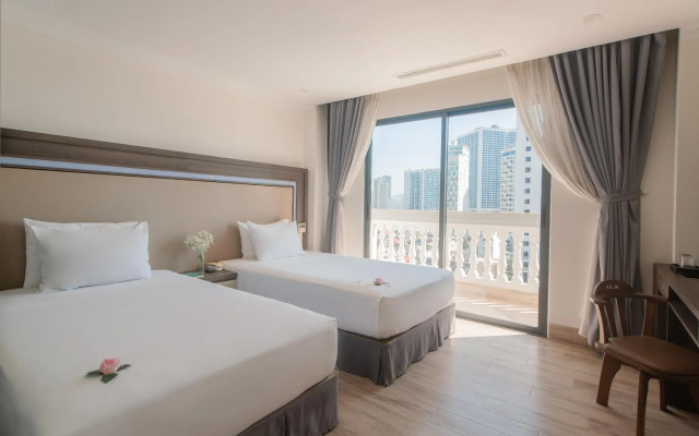 Seven Seas Hotel and Apartment