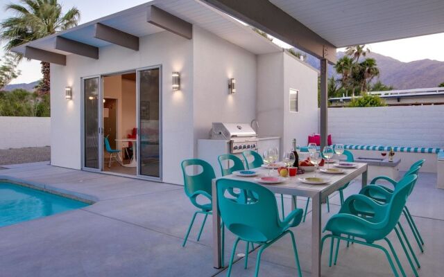 Dive-In Palm Springs Holiday home 4