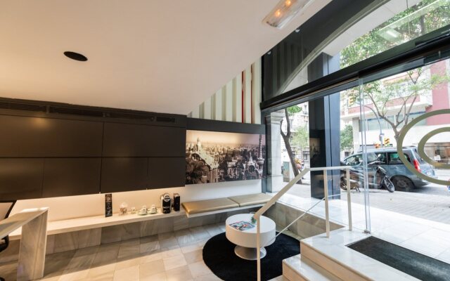 Atenea Rekord Suites