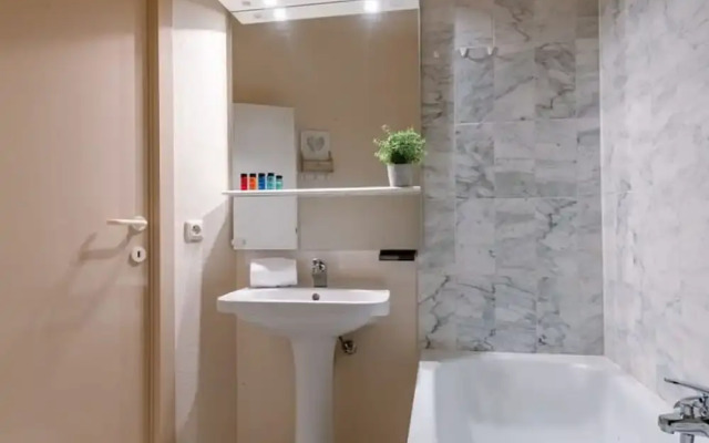 Cosy Apartment at Walking Distance From the Beach