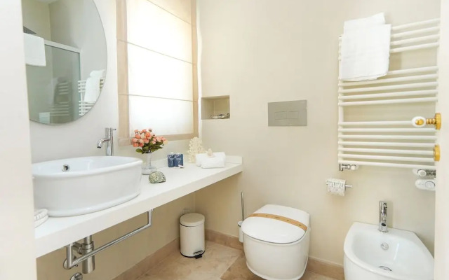 Marina Homes Deluxe 1