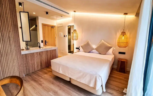 S´Estancia Suites