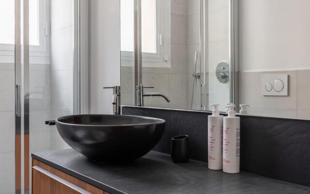 Modern Apartment in Bologna by Wonderful Italy