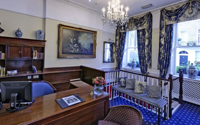 Grange Blooms Hotel