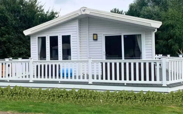 Meadows 33 Hot tub - Southview Holiday Park