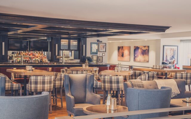 Crosswaters Resort at Kananaskis