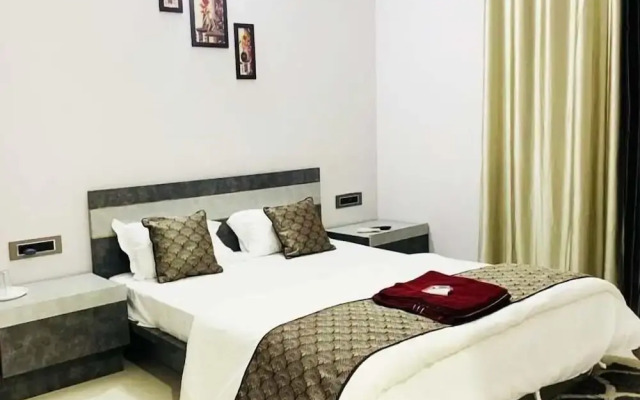 Mayekars Holiday Home