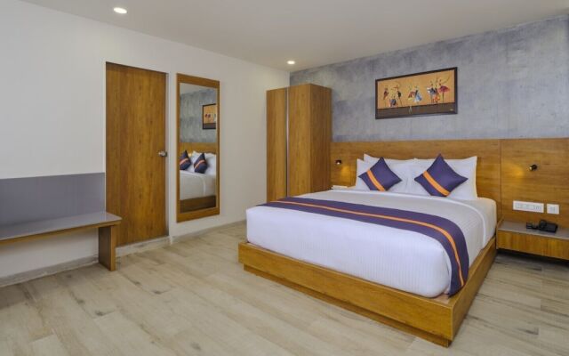 D Square Statue of Unity Kevadia, a member of Radisson Individuals