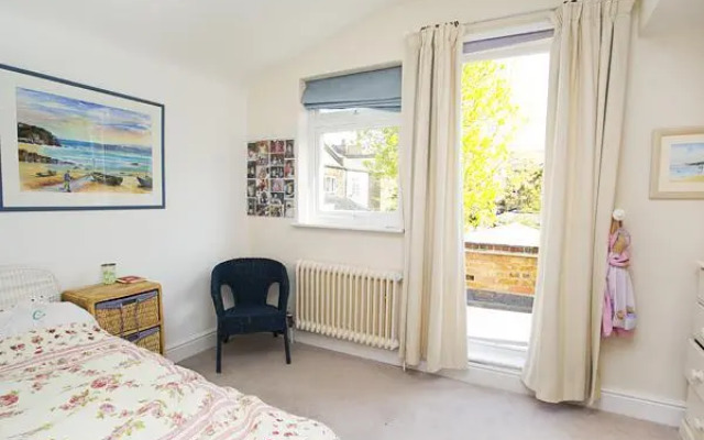 Vive Unique - Chelsea Harbour with Garden