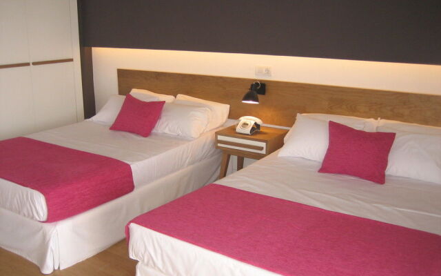 Hotel Brisamar Suites