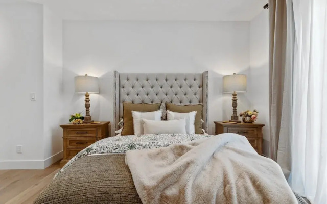Ocean Whispers 4 Bedroom Home