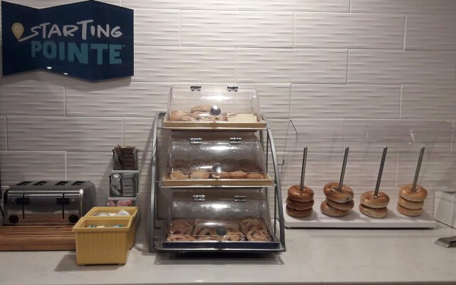 Days Inn Louisville Central University & Expo Center