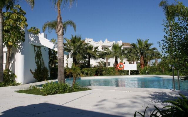 Alcazaba Lagoon 2152