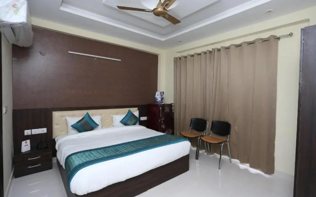 Palm Garden Suites By OYO Rooms