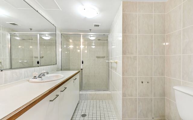 Surfers Century Oceanside Apartments