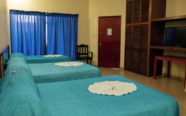 Hotel Plaza Mazari