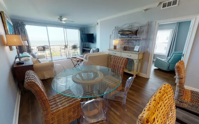 Beach House 2 by Tybee Vacation Rentals