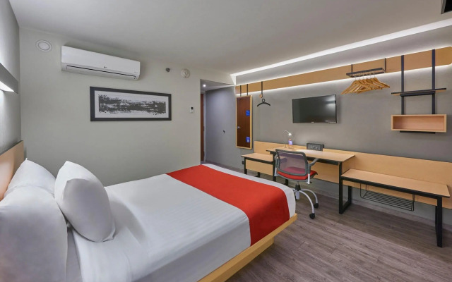 City Express by Marriott Salamanca