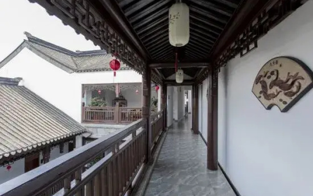 Yunzhongyun Hot Spring Hotel (Mile Branch)