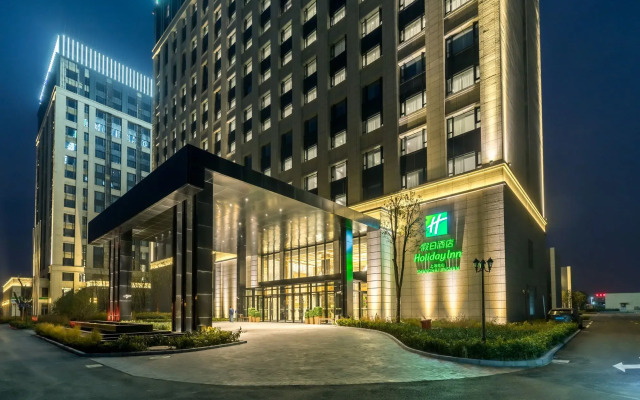 Отель Crowne Plaza Shanghai Jinshan 