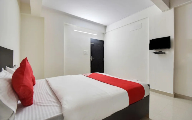 Oyo 43621 Hindavi Inn 3