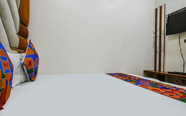 Fabexpress Jugnu Palace