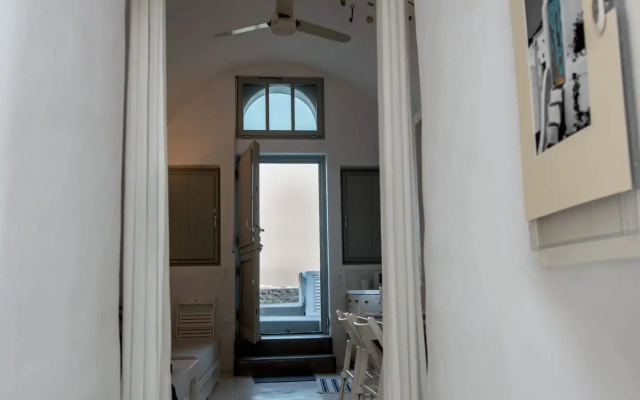 Astrea Suites Santorini