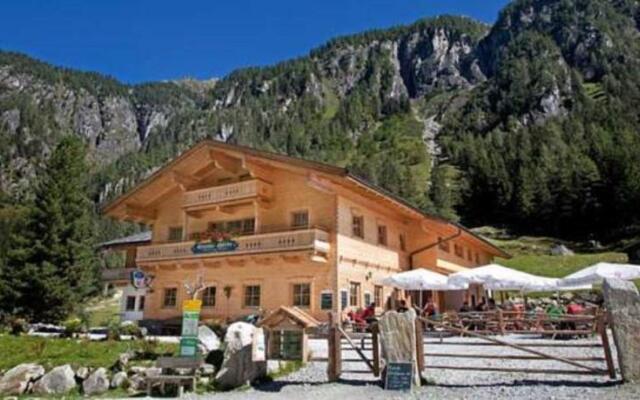 Hauserhof & Enzianhütte