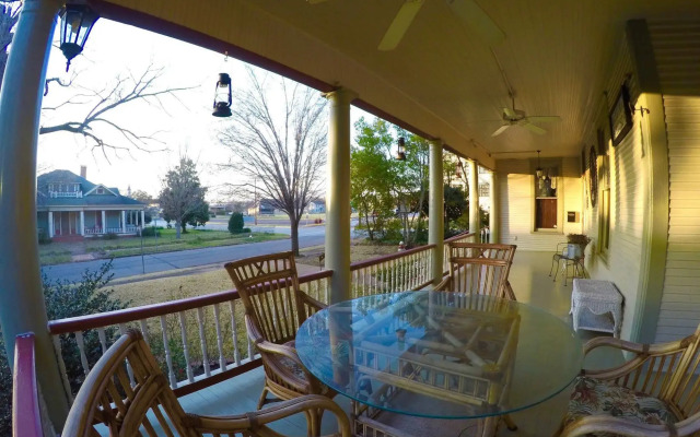 Hardeman House Bed and Breakfast