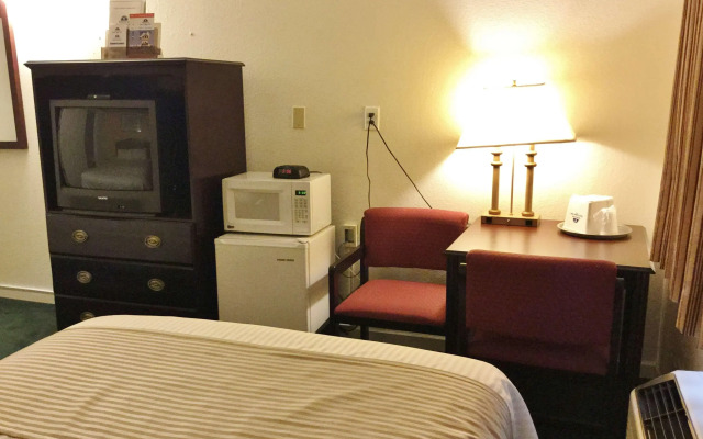 Americas Best Value Inn Macomb