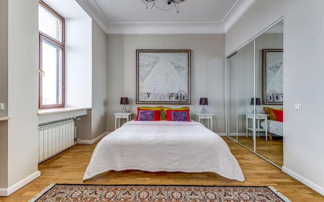 Голден Апартментс