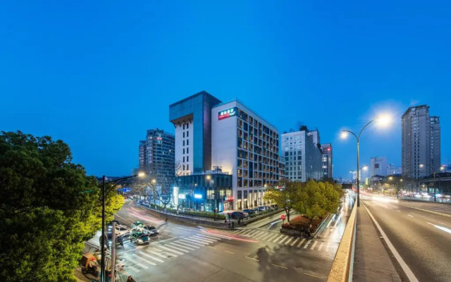 Hangzhou Evergreen Hotel