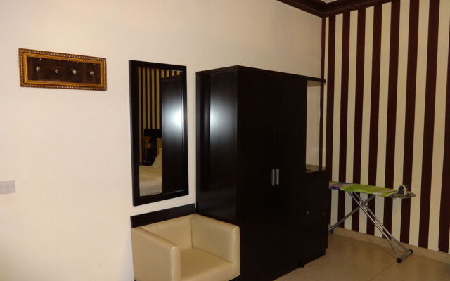Orans Suites 2