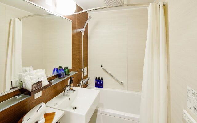 Book Hotel Jimbocho