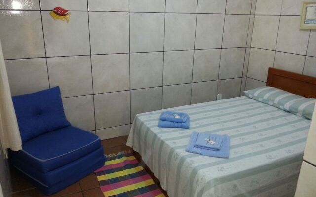 Itaúna Hostel