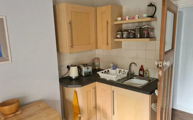 Cozy Nottingham Apartment With Perfect Location
