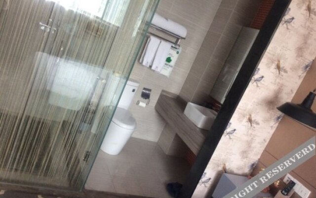 Yueju Hotel (Wuhan Xudong Friendship Avenue, Pin MAO Shop)