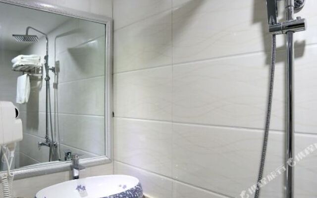 Yuting Hotel (Changsha IFS International Financial Center Wuyi Square Subway Station)
