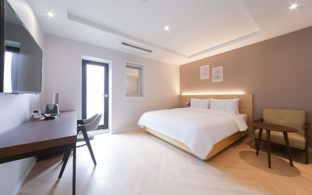 Busan Daeyeondong Hotel Bosco