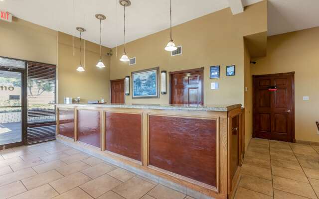 Best Western Taylor Inn