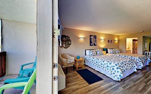 131 Seabreeze - One Bedroom Condo