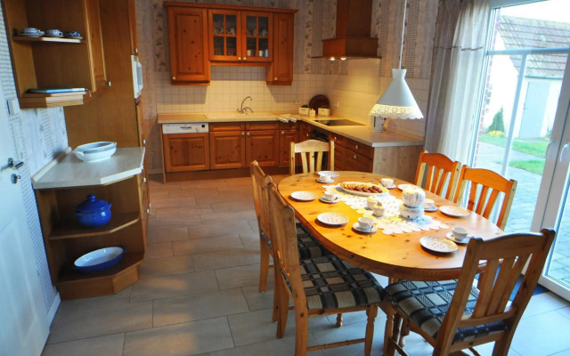 Ferienhaus Adamla, 65319